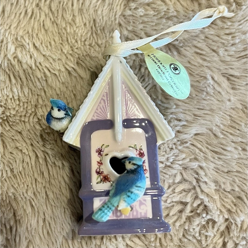 Heirloom Porcelain 1999 Bradford Exchange Birdhouse‎ Daybreak Manor